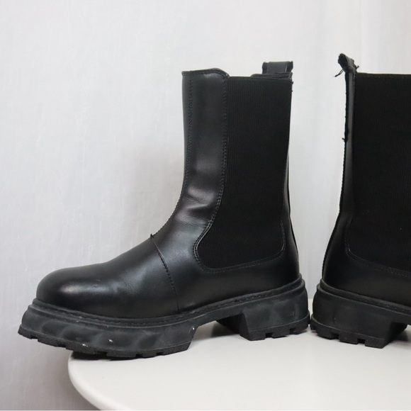 VIRÓN Black Paradigm Boots - Picture 10 of 16